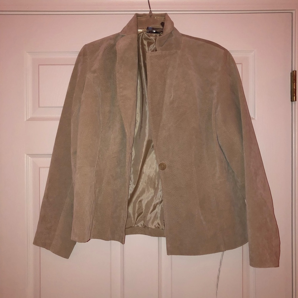 Relatively blazer